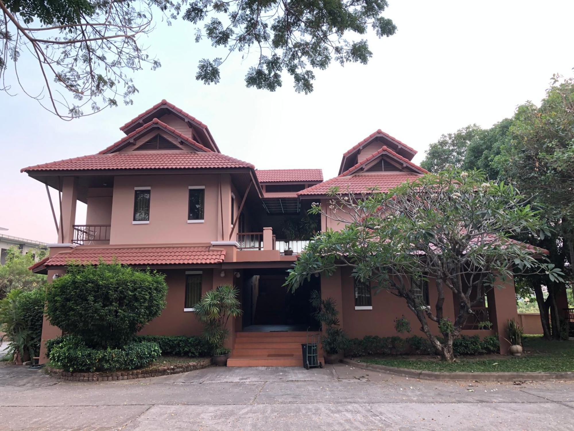 Areena Resort And Hotel Uttaradit Exteriér fotografie